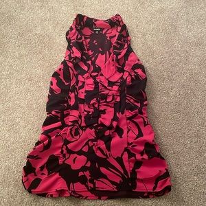 Black and hot pink dressy tank top!